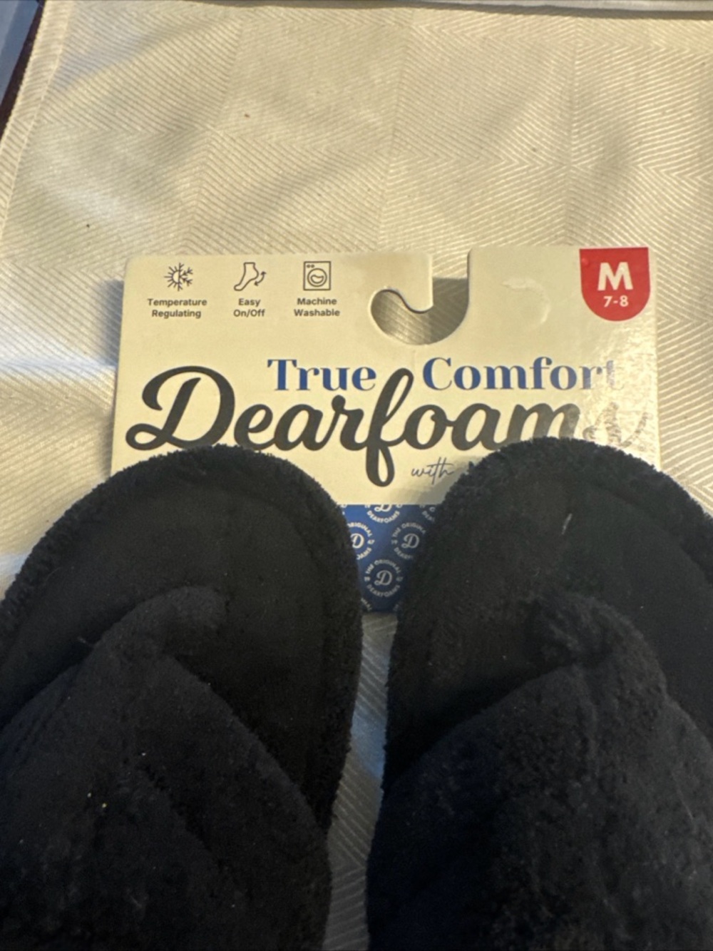 Dearfoam True Comfort Black Slippers - M (7-8)